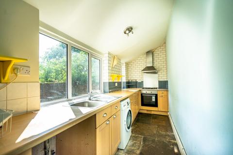 3 bedroom terraced house for sale - St. Olaves Road, York