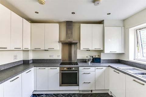 31 Bray Road, Edenbridge, TN8 6BW