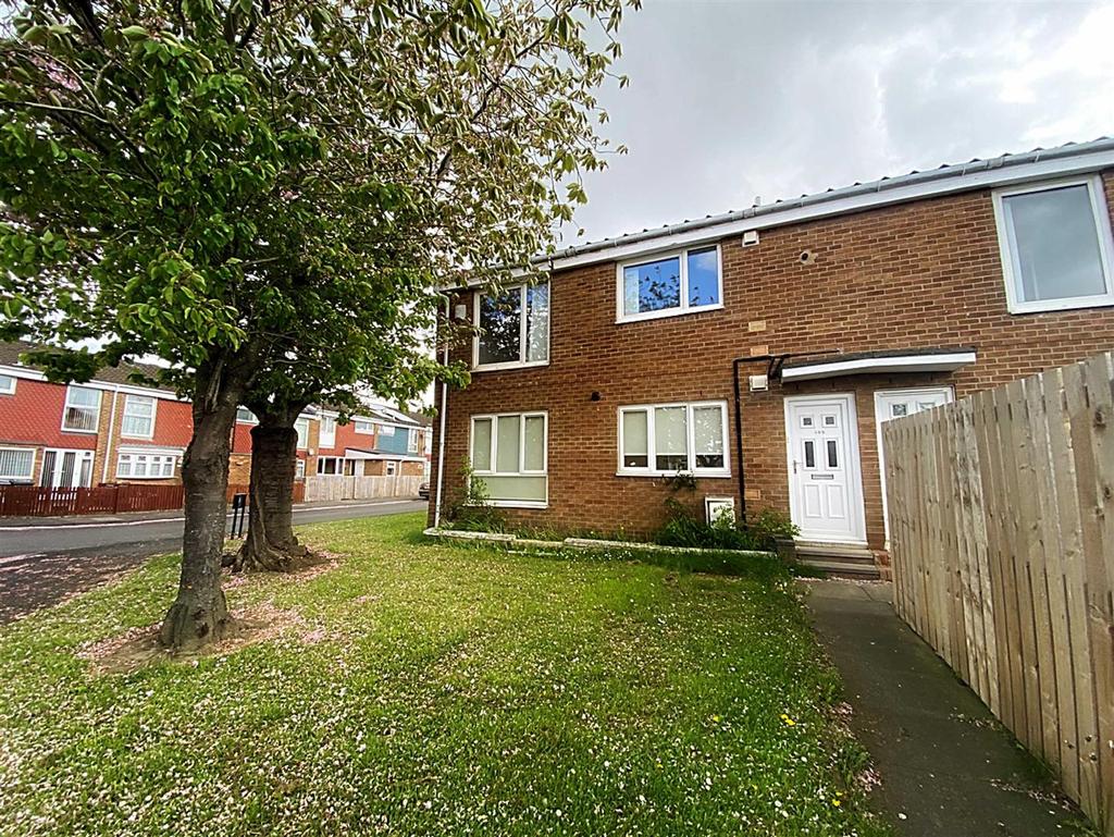 Bellshill Close, Hadrian Park 2 bed apartment £69,950