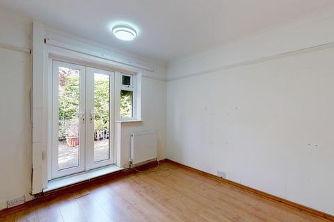 1 Greenhill Gardens, Minster, Ramsgate, CT12 4EW