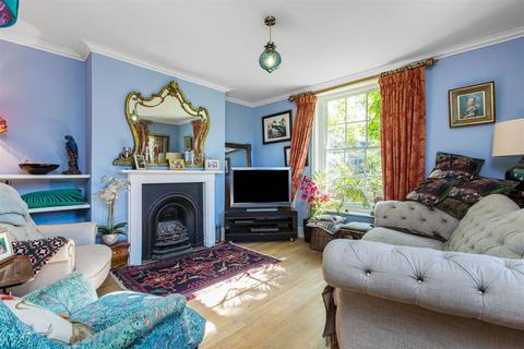 3 bedroom house to rent, Upper Richmond Road, SW15