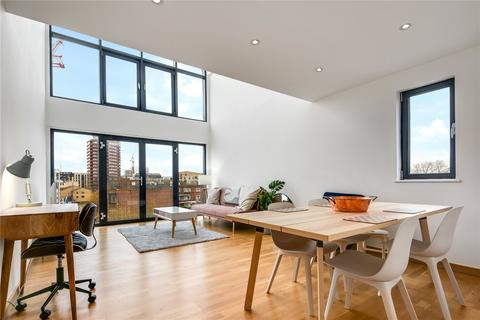 2 bedroom flat to rent, Whitmore Road, Hoxton, London, N1