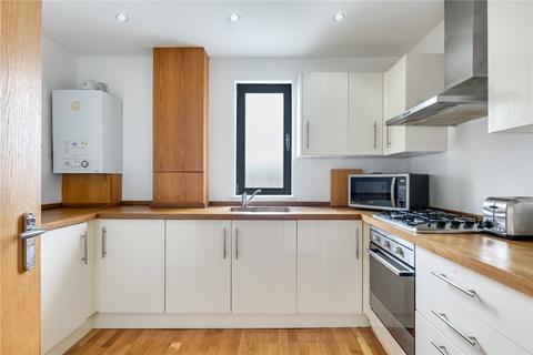 2 bedroom flat to rent, Whitmore Road, Hoxton, London, N1