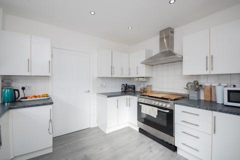 39 Commissioner Street, Crieff, PH7 3AY
