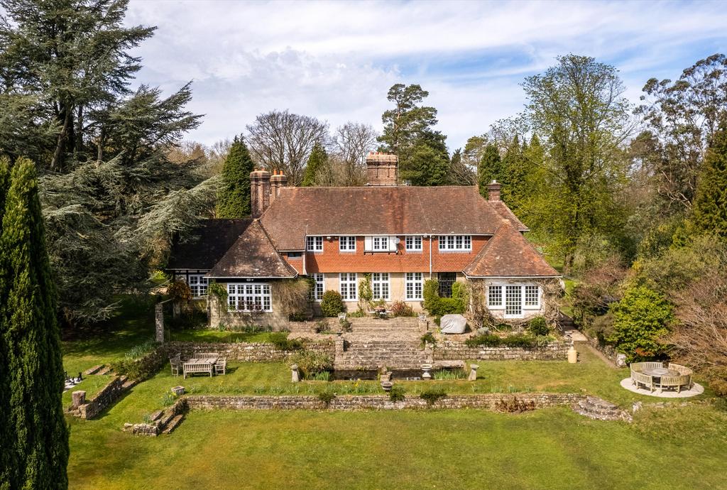 Wych Cross, Forest Row, East Sussex, RH18 10 bed detached house for