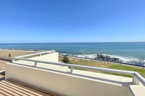 4 bedroom apartment - Cape Town, Sea Point