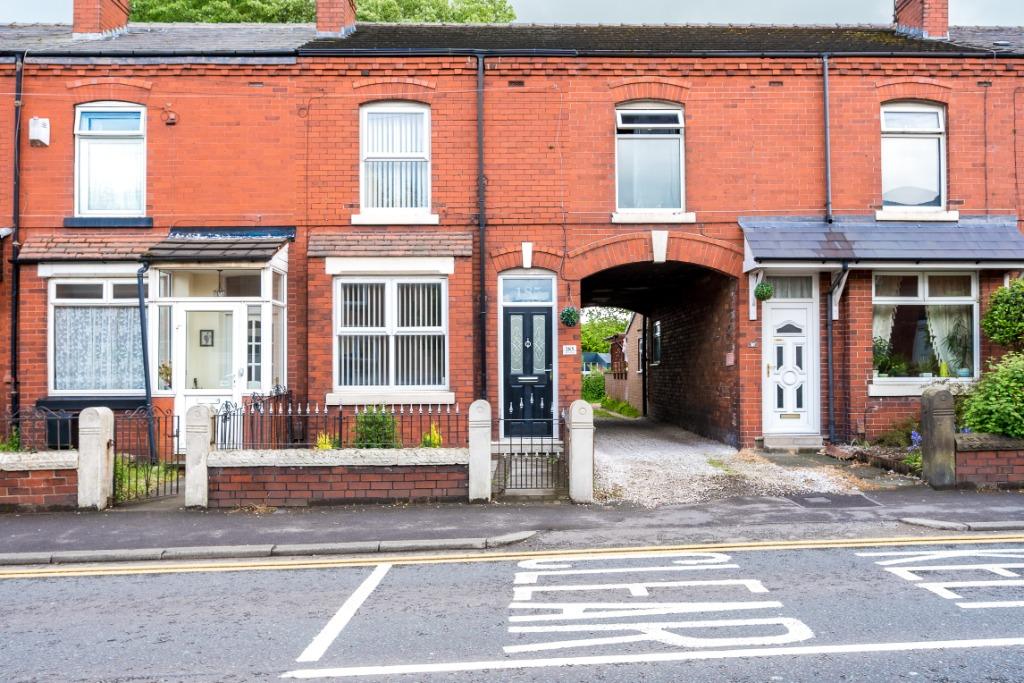Moor Road, Orrell, WN5 3 bed terraced house for sale £170,000