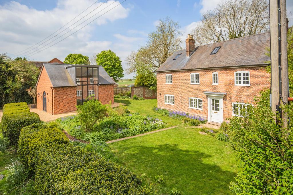 Stanton St. Bernard, Marlborough, Wiltshire, SN8 5 bed detached house