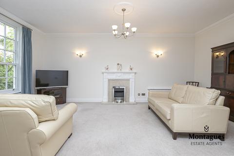 2 bedroom apartment for sale, Bower Hill, Epping, CM16