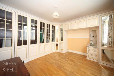 141 Bishopscote Road, Luton, LU3 1PD