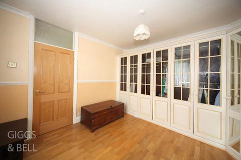 141 Bishopscote Road, Luton, LU3 1PD