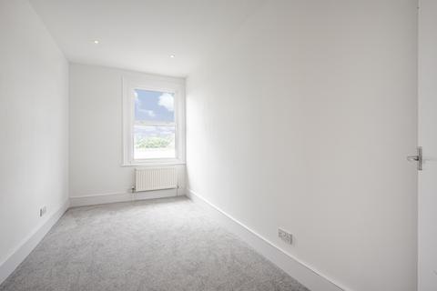 2 bedroom flat to rent - High Street Chislehurst BR7