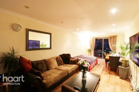 4 Red Cedars Road, Orpington, BR6 0BX