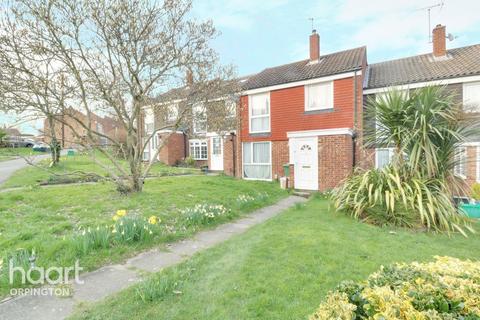 4 Red Cedars Road, Orpington, BR6 0BX