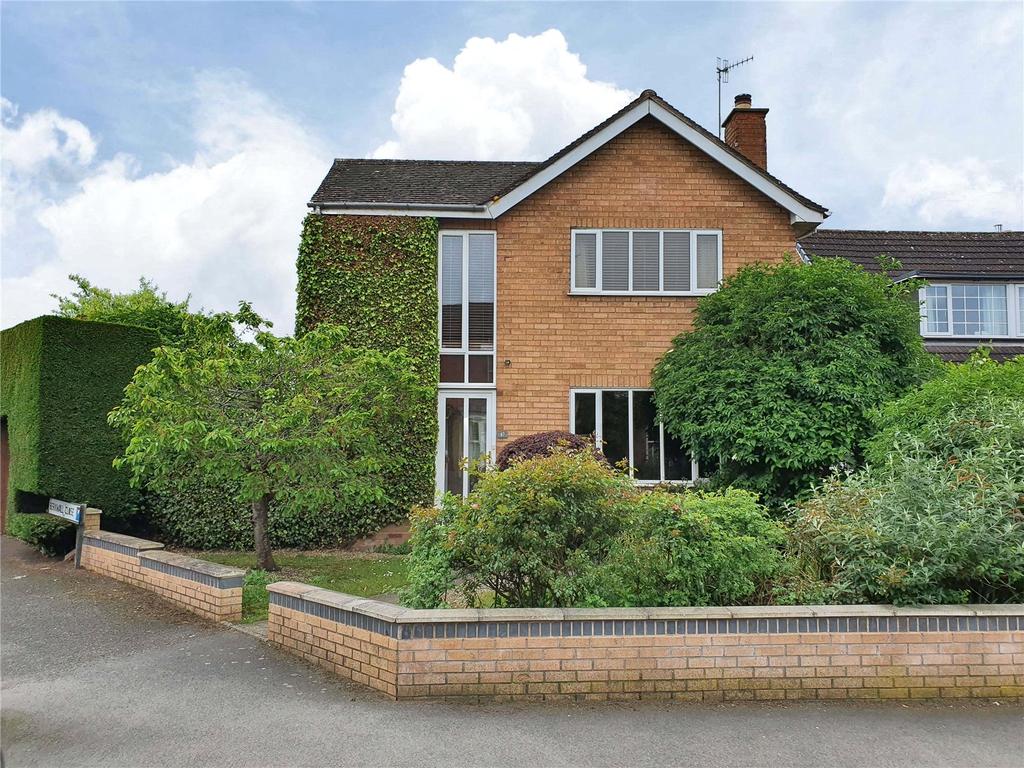 Heath Street, Stourbridge, West Midlands, DY8 4 bed detached house £