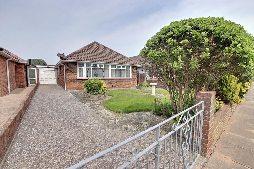 Fernhurst Drive, GoringbySea... 3 bed bungalow £600,000