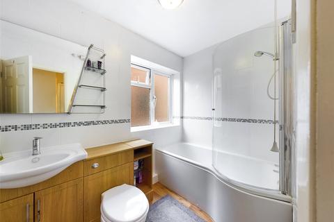90 Brookfield Road, Hucclecote, Gloucester, GL3 3HJ