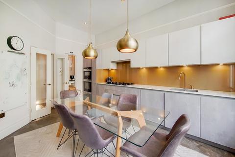 3 bedroom apartment to rent, Comeragh Road, W14
