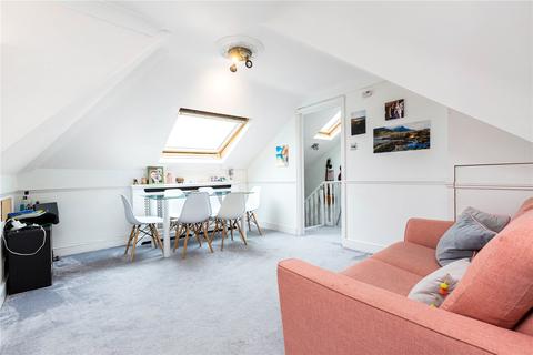 2 bedroom flat for sale - Cavendish Road, London, SW12