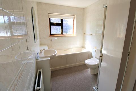 44 River Drive, Upminster, RM14 1AS