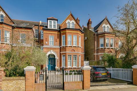 7 bedroom semi-detached house for sale, Lyford Road, London, SW18