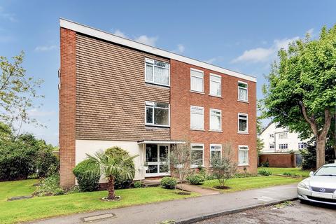 2 bedroom apartment to rent, Cornwall Road, Hatch End, Pinner, HA5