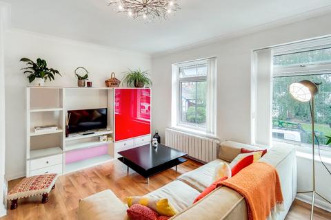 undefined, Cornwall Road, Hatch End, Pinner, HA5