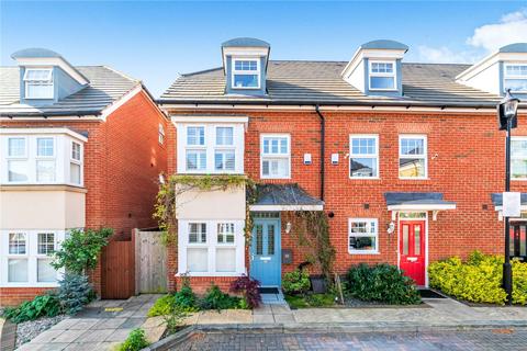4 bedroom end of terrace house for sale - Lorimer Row, Bromley, Kent, BR2