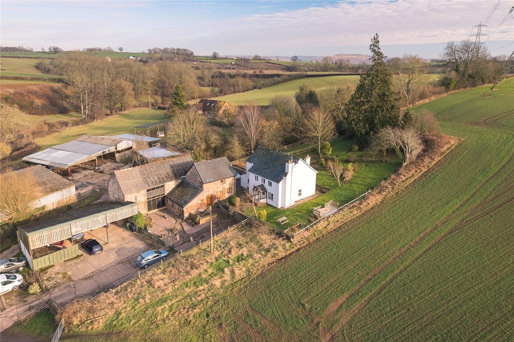 Llangarron, RossonWye, Herefordshire, HR9 4 bed detached house for