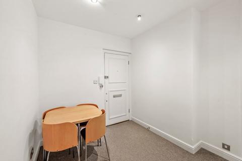 Studio to rent, Arthur Court, Queensway, Bayswater W2