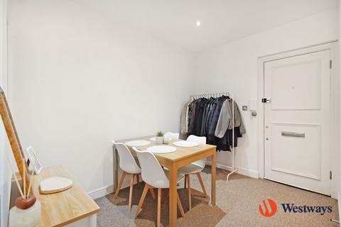 Studio to rent, Arthur Court, Queensway, Bayswater W2