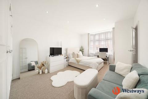 Studio to rent, Arthur Court, Queensway, Bayswater W2