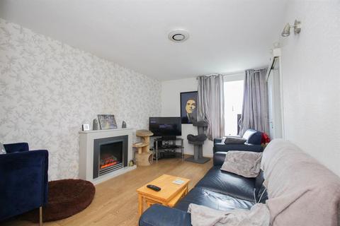 1 bedroom flat for sale - New Park Walk , Farsley, Leeds, LS28 5UF