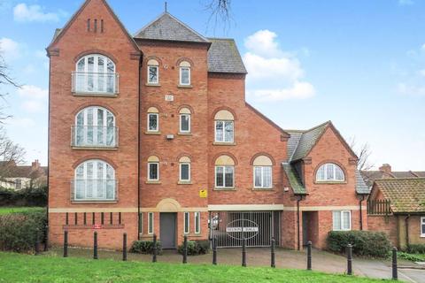2 bedroom flat for sale - Leicester Street, , Northampton NN1 3RS