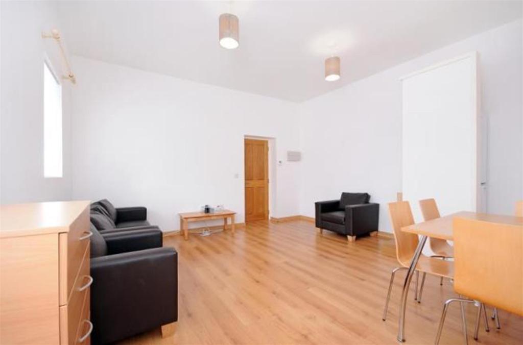 Bedford Hall, Bedford Road, Ealing, W13 1 bed ground floor flat £