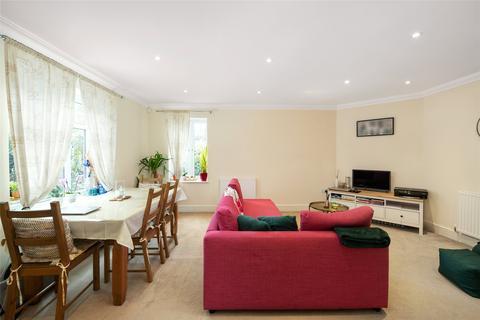 2 bedroom flat for sale, Hillview, 97 Doods Road, Reigate, Surrey, RH2