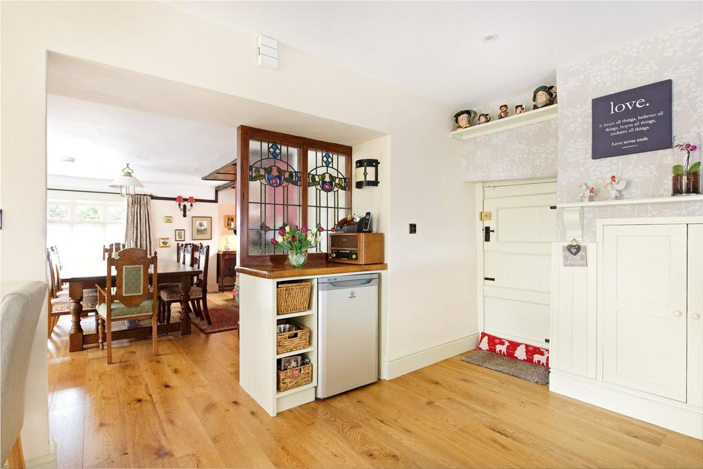 Kitchen/Dining