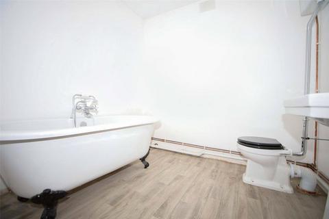 20 Peacock Street, Gravesend, DA12 1EF