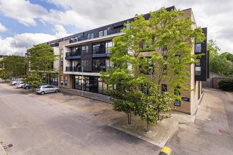 8, Kitchener House Ashmore Road, London, SE18 4AT
