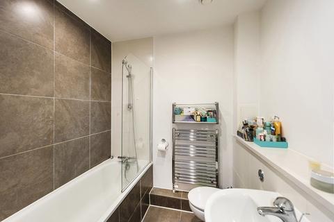 8, Kitchener House Ashmore Road, London, SE18 4AT