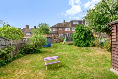 18 Orchard Road, Onslow Village, Guildford, GU2 7QY
