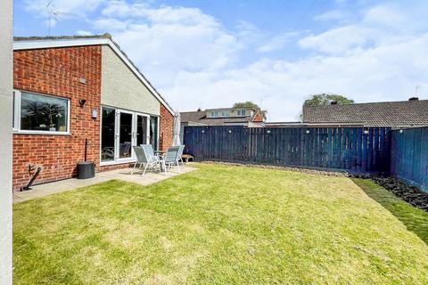 2 Alloway Grove, Hemlington, Middlesbrough, TS8 9HT