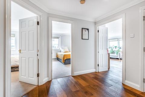2 bedroom flat for sale - The Broadway, Wimbledon