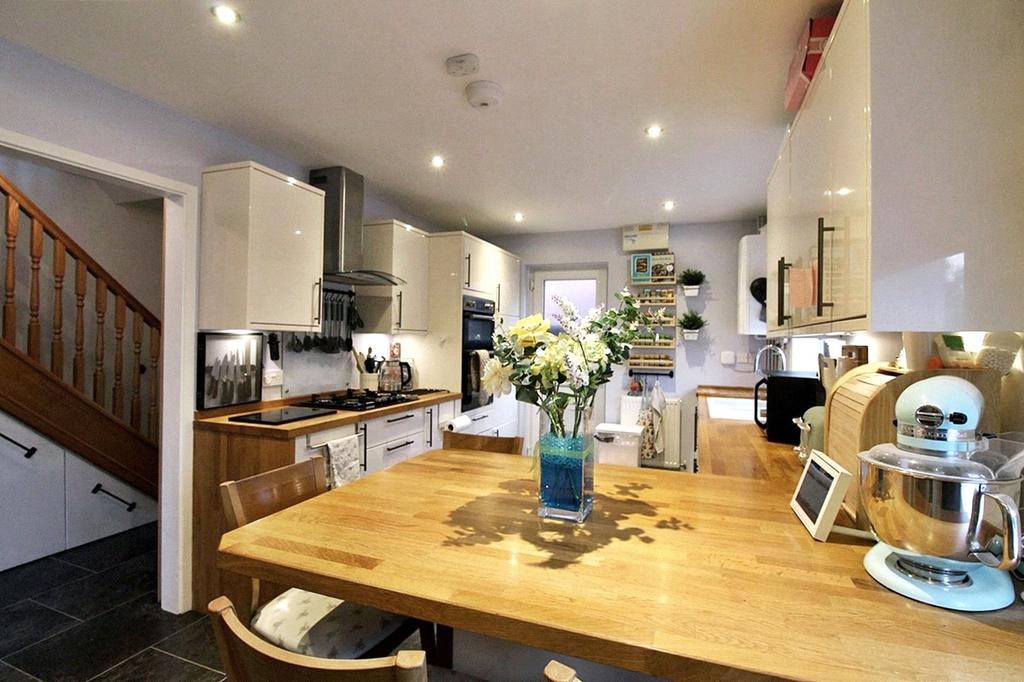 Ranelagh Gardens, Newport Pagnell, Buckinghamshire, MK16 4 bed detached
