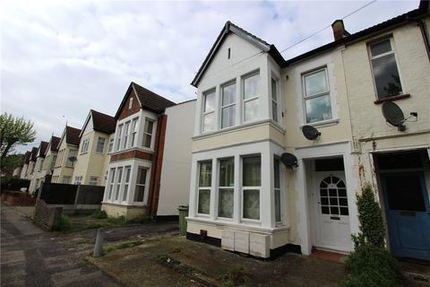 1 bedroom apartment to rent - St Helens Road, Westcliff On Sea, SS0