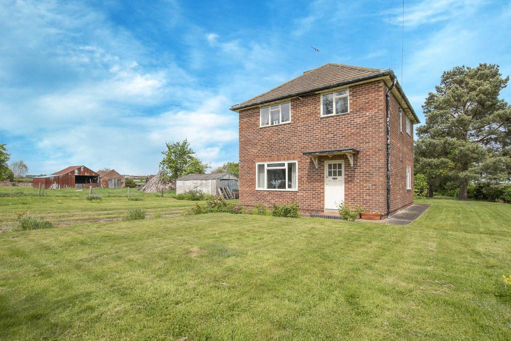 Stokeham, Retford 3 bed detached house £400,000