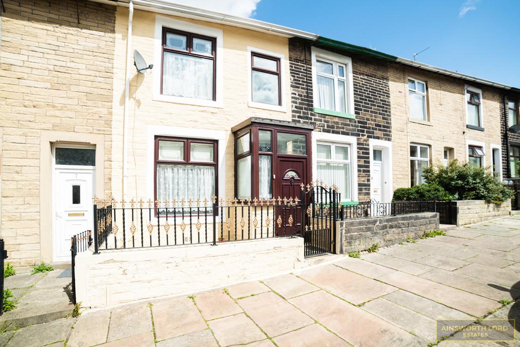 Berriedale Road, Nelson 3 bed terraced house £650 pcm (£150 pw)