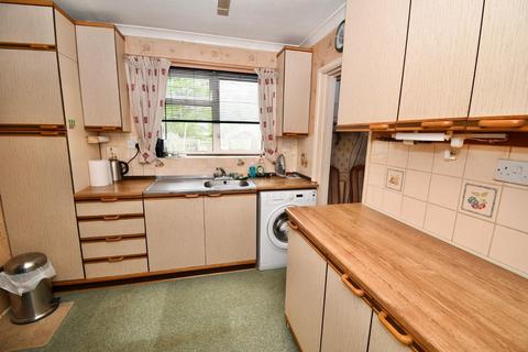 65 Birch Road, Godalming, GU7 3NU