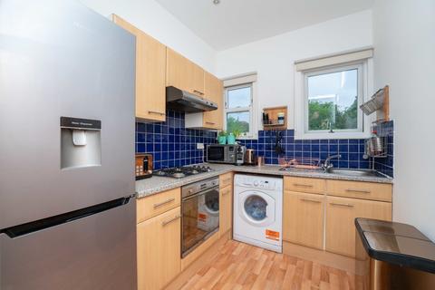 38a Grosvenor Road, London, W7 1HJ