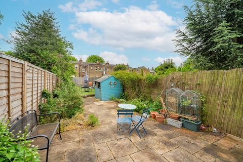 38a Grosvenor Road, London, W7 1HJ